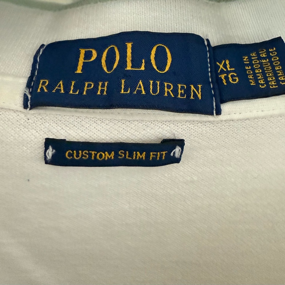 Polo by Ralph Lauren Men's White and Navy Polo Shirt - Picture 4 of 6